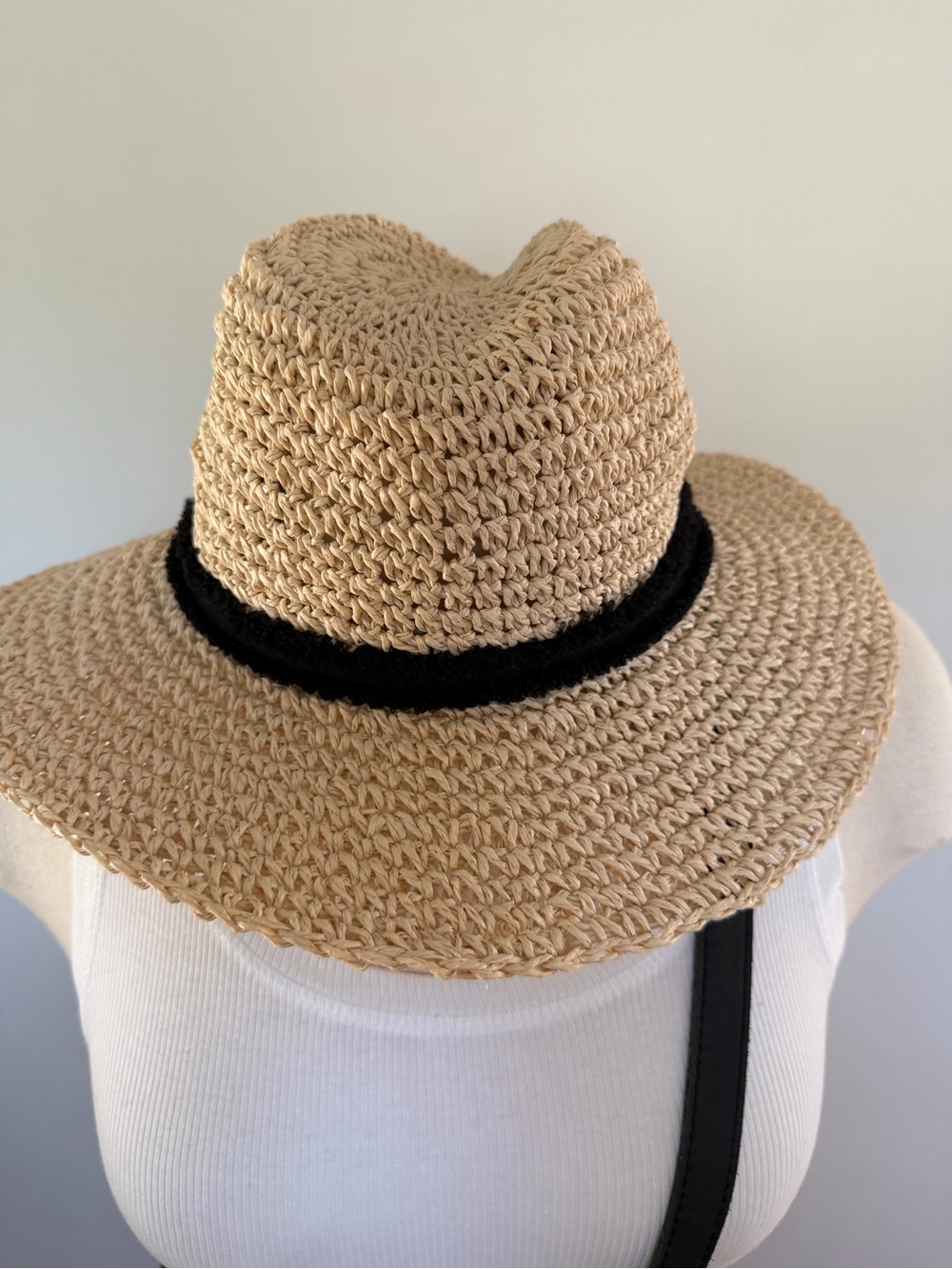 Hat Zara